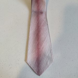 Vintage Italian All Silk Neck Tie Woven in Italy